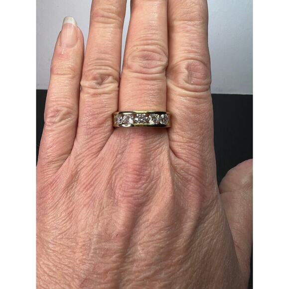 Vermeil gold and channel set CZ ring size 9 - Picture 9 of 11